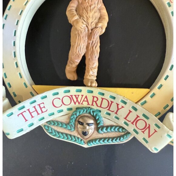 The Wizard of Oz Cowardly Lion Christmas Ornament 1988 Vintage - Picture 3 of 6